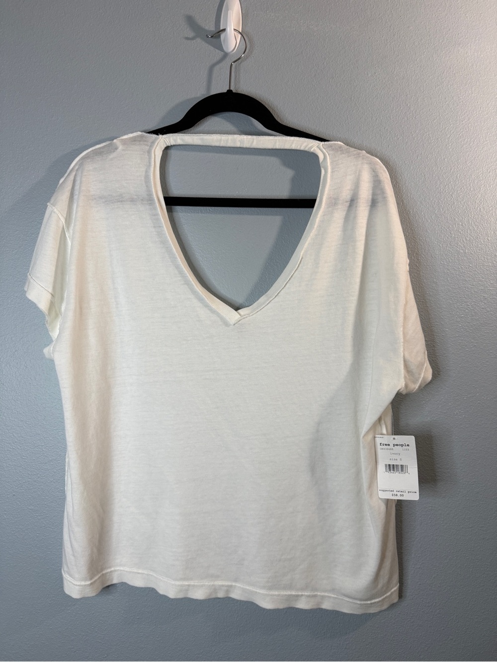 Free People We The Free Ivory V Neck Boxy Tee NWT Size Small